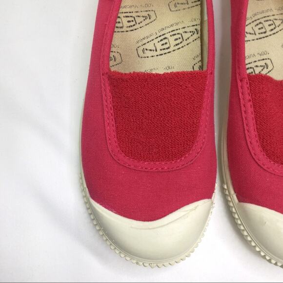 Keen Vulcanized Slip On Sneakers - Picture 7 of 9